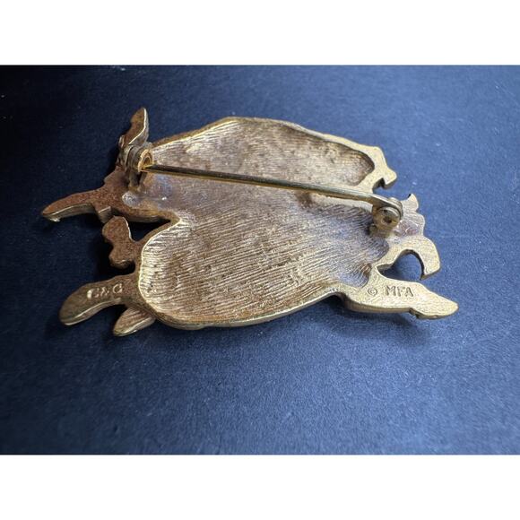 Vintage C & C MFA Museum of Fine Arts Gold Tone Dancing Pigs Brooch Pin - Picture 6 of 9